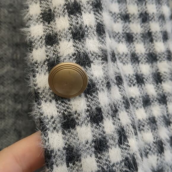 Max Studio houndstooth fluffy jacket size small - Picture 5 of 7